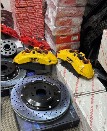 Усиленная тормозная система Brembo на все авто