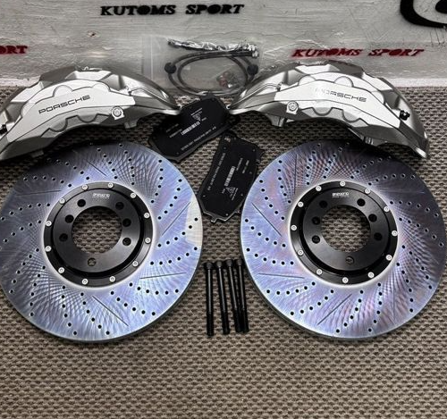 Усиленная тормозная система Brembo Akebono