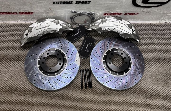 Усиленная тормозная система Brembo Akebono