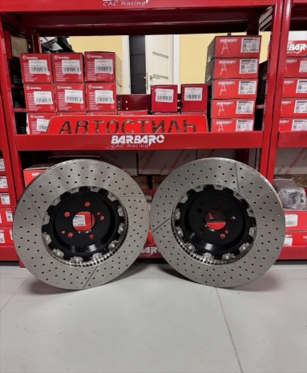 brembo-c63-amg-390x36-pair Пара перфорированных тормозных дисков 390×36 мм для Mercedes C63 AMG